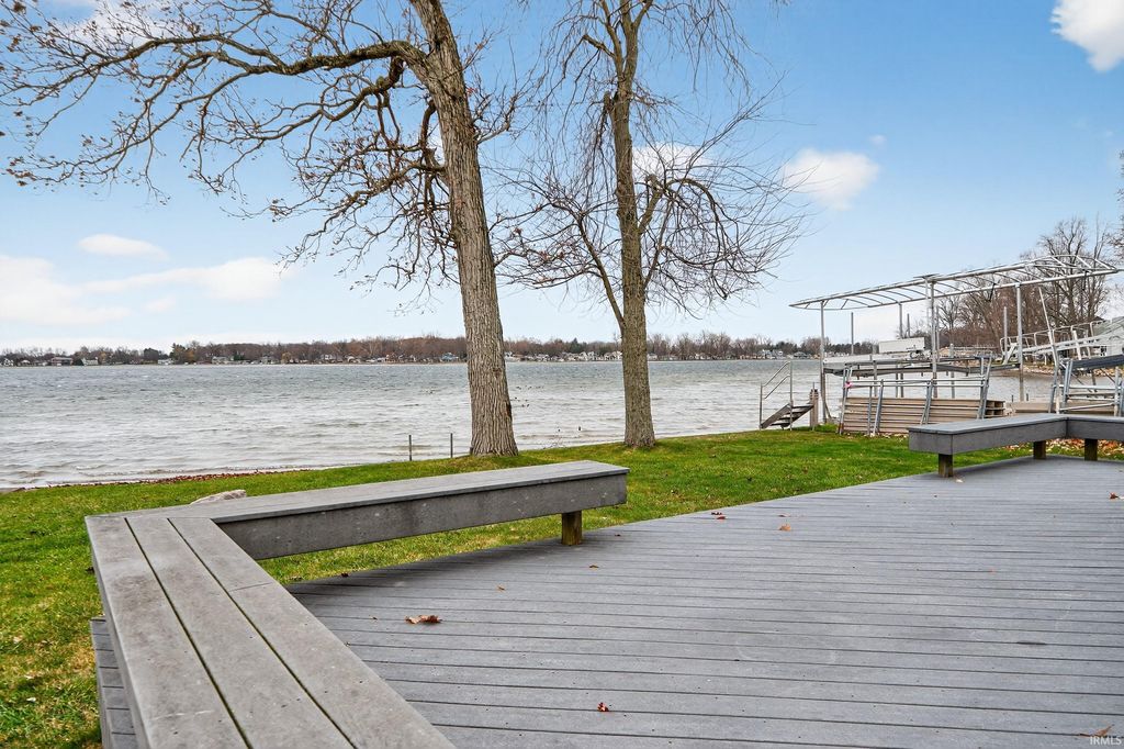 Photo of 17 EMS T42B LN Ln, Leesburg, IN 46538 (MLS # 202547858)