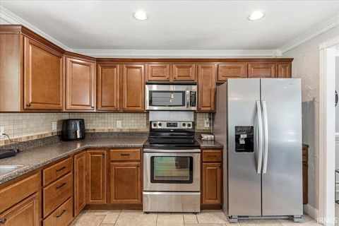 Tiny photo for 1212 Logan Avenue, Lafayette, IN 47905 (MLS # 202616924)