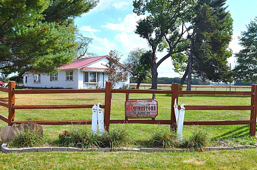 Photo of 3961 S State Road 104 Highway, LaPorte, IN 46350 (MLS # 202542618)