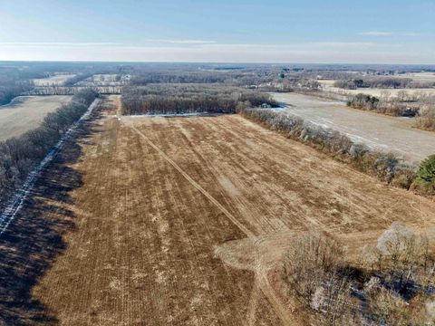 Tiny photo for West 500 S County Road, North Judson, IN 46366 (MLS # 202606425)