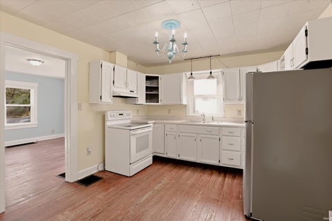 Tiny photo for 1208 S Fess Avenue, Bloomington, IN 47401 (MLS # 202643759)