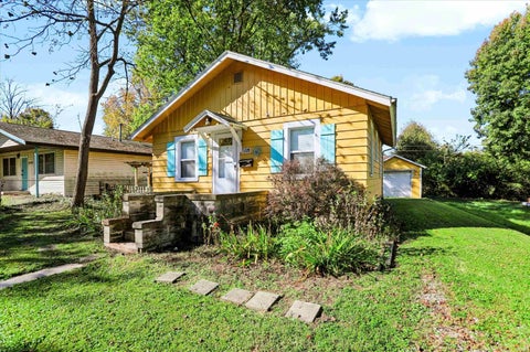 Tiny photo for 1208 S Fess Avenue, Bloomington, IN 47401 (MLS # 202643759)