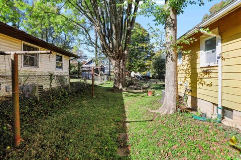 Tiny photo for 1208 S Fess Avenue, Bloomington, IN 47401 (MLS # 202643759)
