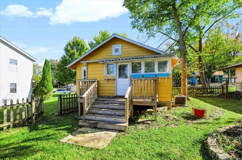 Tiny photo for 1208 S Fess Avenue, Bloomington, IN 47401 (MLS # 202643759)