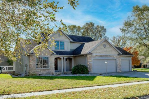 Photo of 18962 Fillmore Drive, Goshen, IN 46528 (MLS # 202544135)