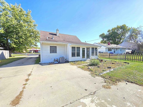 Tiny photo for 5509 Wea Drive, Kokomo, IN 46902 (MLS # 202643474)