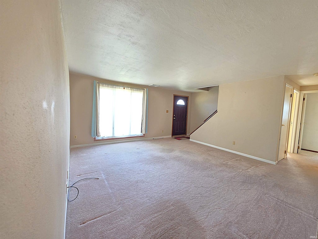 Photo of 5509 Wea Drive, Kokomo, IN 46902 (MLS # 202643474)