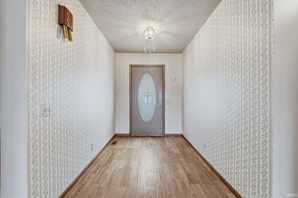 Photo of 7560 E 620 S, Wolcottville, IN 46795 (MLS # 202602709)