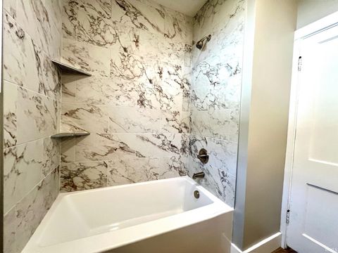 Tiny photo for 1414 R Street, Bedford, IN 47421 (MLS # 202545488)