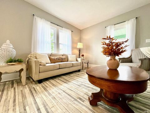 Tiny photo for 1414 R Street, Bedford, IN 47421 (MLS # 202545488)