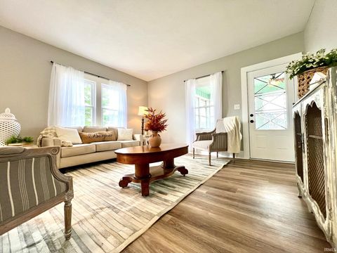 Tiny photo for 1414 R Street, Bedford, IN 47421 (MLS # 202545488)