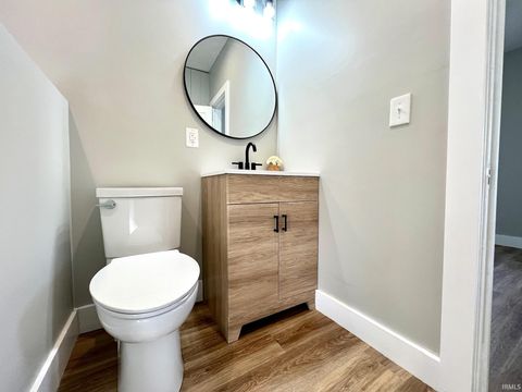 Tiny photo for 1414 R Street, Bedford, IN 47421 (MLS # 202545488)