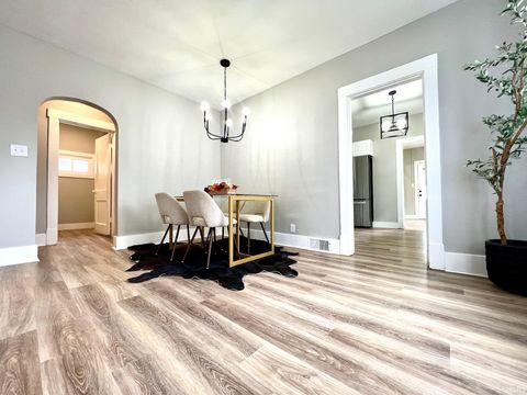 Tiny photo for 1414 R Street, Bedford, IN 47421 (MLS # 202545488)