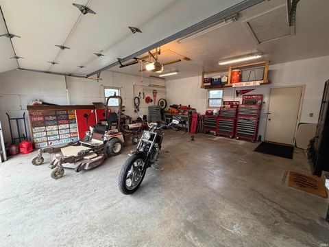 Tiny photo for 2274 W Maple Drive, Peru, IN 46970 (MLS # 202614195)