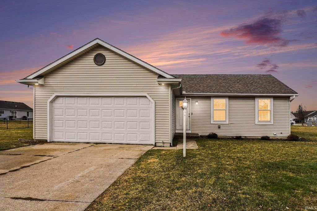 Photo of 30557 Gregory Drive, Elkhart, IN 46516 (MLS # 202607724)