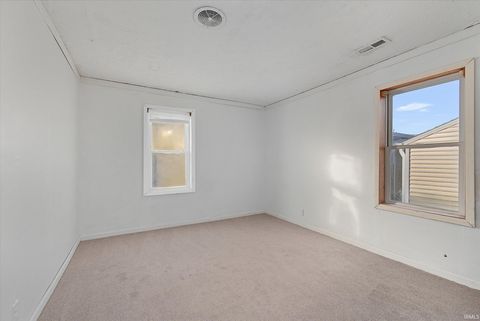 Tiny photo for 356 E Main Street, Rossville, IN 46065 (MLS # 202549672)