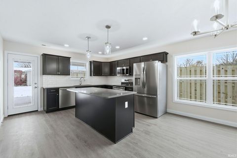 Tiny photo for 114 N Plank Street, Rossville, IN 46065 (MLS # 202532560)