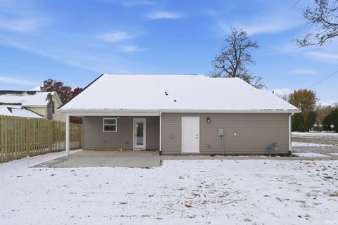 Tiny photo for 114 N Plank Street, Rossville, IN 46065 (MLS # 202532560)