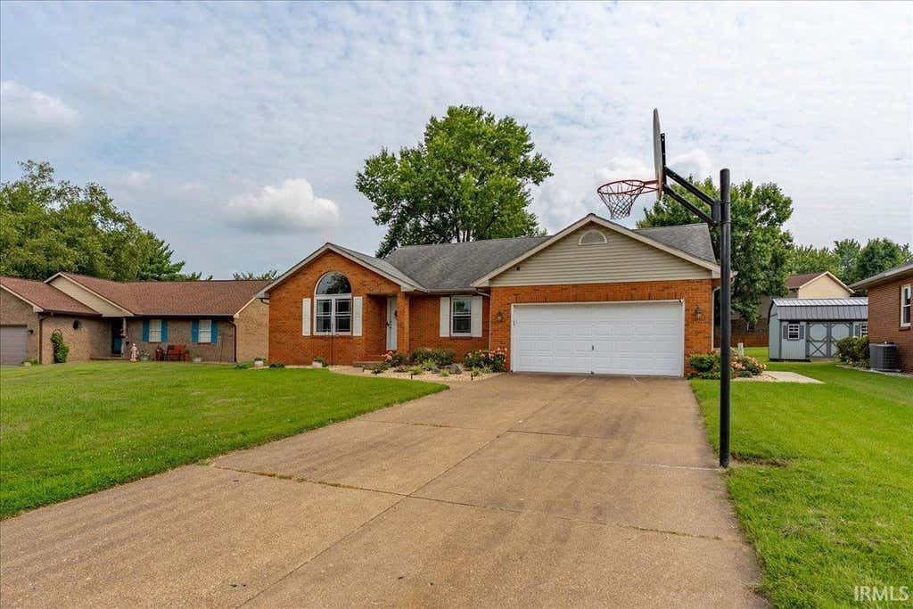 Photo of 2919 Woodside Court, Evansville, IN 47711 (MLS # 202630553)