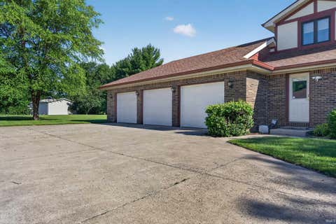 Tiny photo for 621 KNOLLWOOD Lane, Greentown, IN 46936 (MLS # 202624604)
