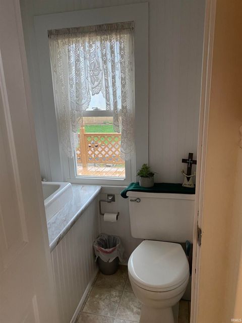 Tiny photo for 2412 E Broadway Street, Denver, IN 46926 (MLS # 202611067)