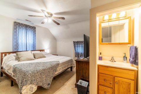 Tiny photo for 1878 E State Road 16 Road, Denver, IN 46926 (MLS # 202543031)