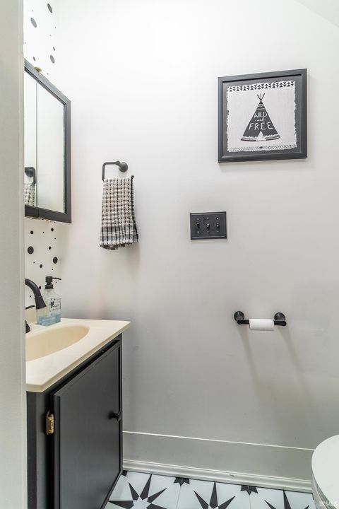 Tiny photo for 1878 E State Road 16 Road, Denver, IN 46926 (MLS # 202543031)