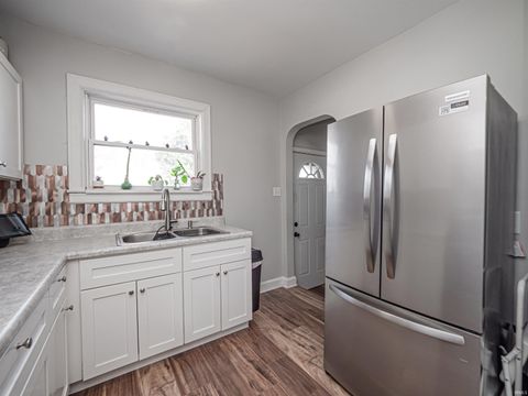 Tiny photo for 501 S Kerth Avenue, Evansville, IN 47714 (MLS # 202604606)