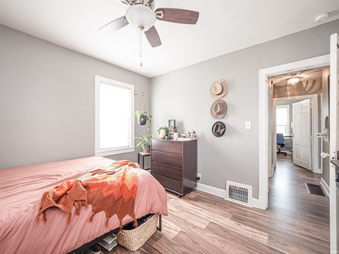 Tiny photo for 501 S Kerth Avenue, Evansville, IN 47714 (MLS # 202604606)