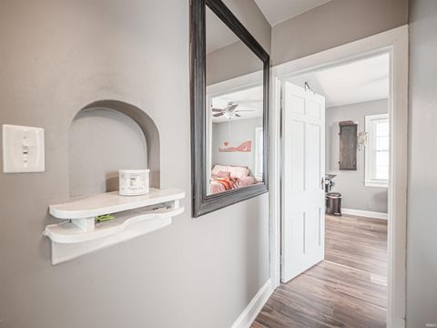 Tiny photo for 501 S Kerth Avenue, Evansville, IN 47714 (MLS # 202604606)