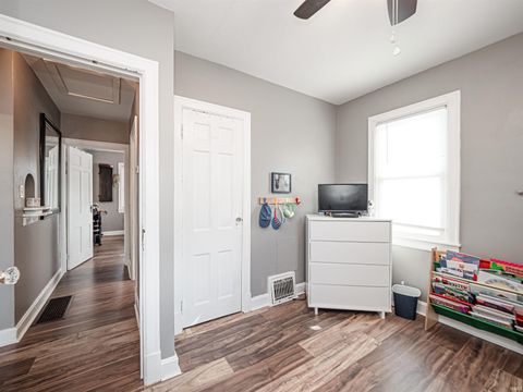 Tiny photo for 501 S Kerth Avenue, Evansville, IN 47714 (MLS # 202604606)