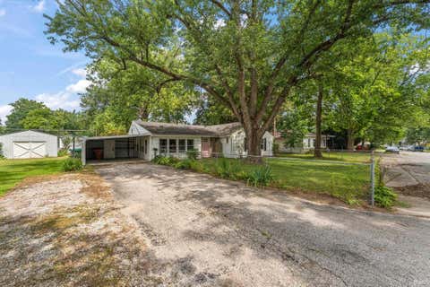 Tiny photo for 438 W Jefferson Street, Winamac, IN 46996 (MLS # 202632013)