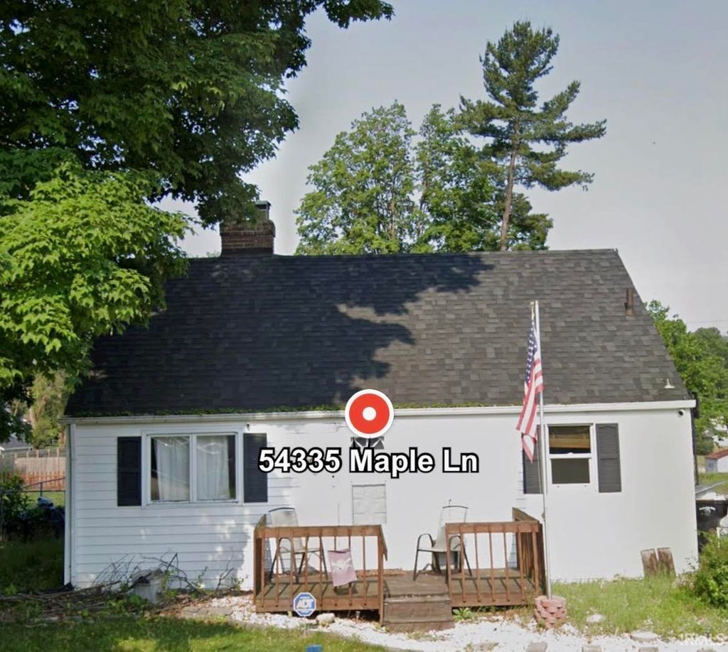 Photo of 54335 Maple Lane Avenue, South Bend, IN 46635 (MLS # 202602547)