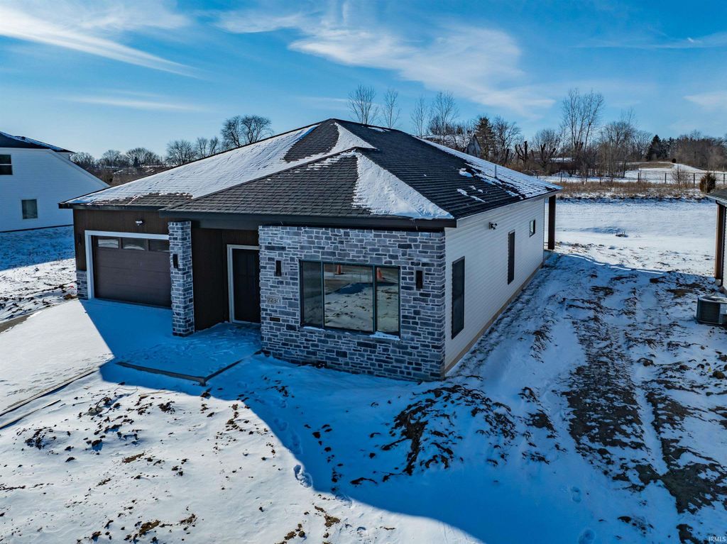 Photo of 7230 Starks Boulevard, Fort Wayne, IN 46816 (MLS # 202602970)