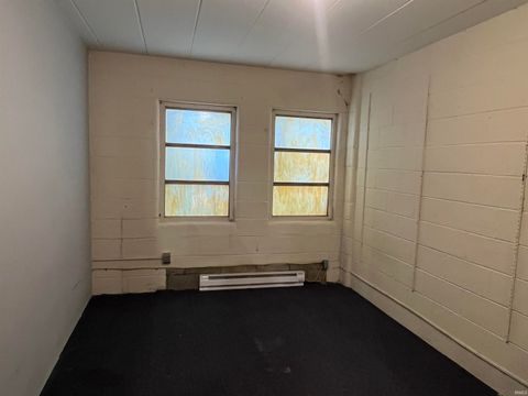 Tiny photo for 1435 S Armstrong Street, Kokomo, IN 46902 (MLS # 202535856)