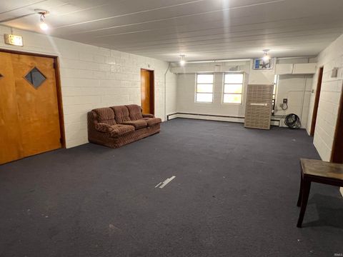 Tiny photo for 1435 S Armstrong Street, Kokomo, IN 46902 (MLS # 202535856)