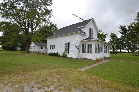 Tiny photo for 1606 N County Road 1350, Kempton, IN 46049 (MLS # 202638000)