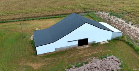 Tiny photo for 1606 N County Road 1350, Kempton, IN 46049 (MLS # 202638000)