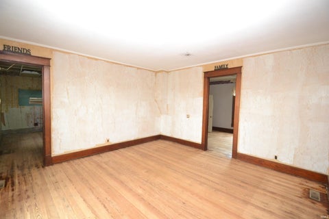 Tiny photo for 1606 N County Road 1350, Kempton, IN 46049 (MLS # 202638000)