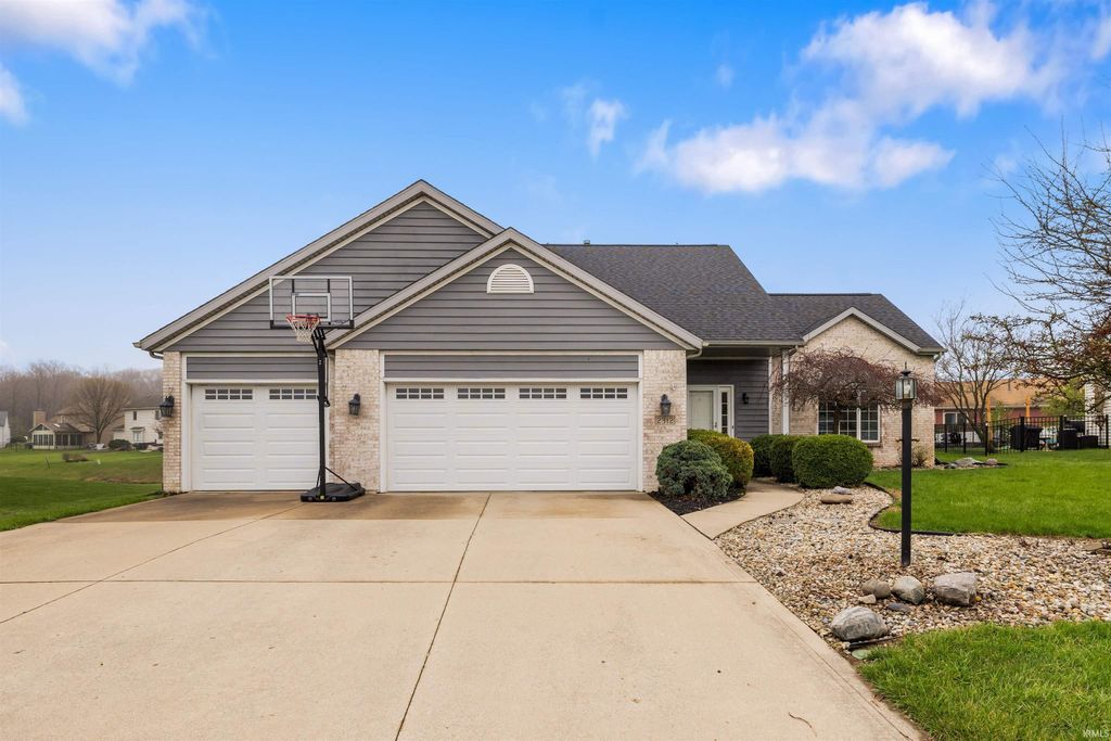 Photo of 2312 LaForge Lane, Auburn, IN 46706 (MLS # 202611402)