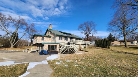20973 N Lake Drive, Walkerton, IN 46574 - #: 202503797
