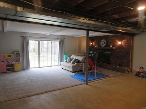 Tiny photo for 7511 Meadow Lane, Newburgh, IN 47630 (MLS # 202611717)