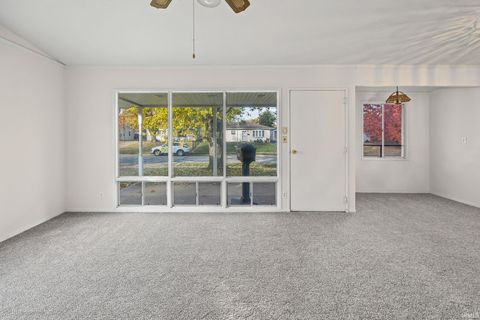 Tiny photo for 2609 Oxford Street, Lafayette, IN 47909 (MLS # 202545783)