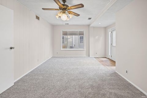 Tiny photo for 2609 Oxford Street, Lafayette, IN 47909 (MLS # 202545783)