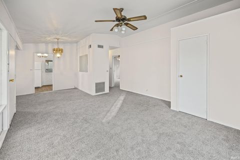 Tiny photo for 2609 Oxford Street, Lafayette, IN 47909 (MLS # 202545783)