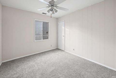 Tiny photo for 2609 Oxford Street, Lafayette, IN 47909 (MLS # 202545783)