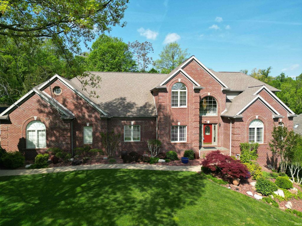 Photo of 6644 Hillsgate Court, Newburgh, IN 47630 (MLS # 202613007)