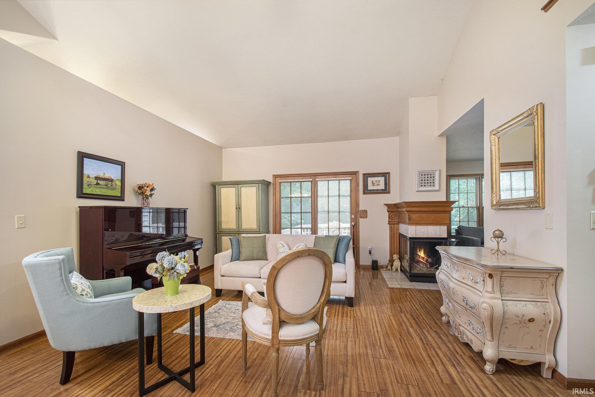 Granger, Indiana 46530, United States, 3 Bedrooms Bedrooms, ,3 BathroomsBathrooms,Residential,Active,197481