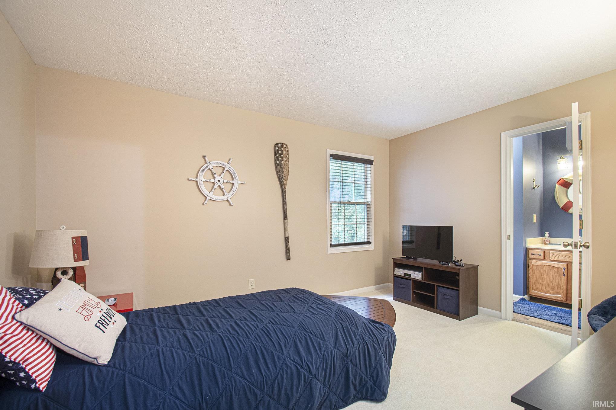 Granger, Indiana 46530, United States, 3 Bedrooms Bedrooms, ,3 BathroomsBathrooms,Residential,Active,197481