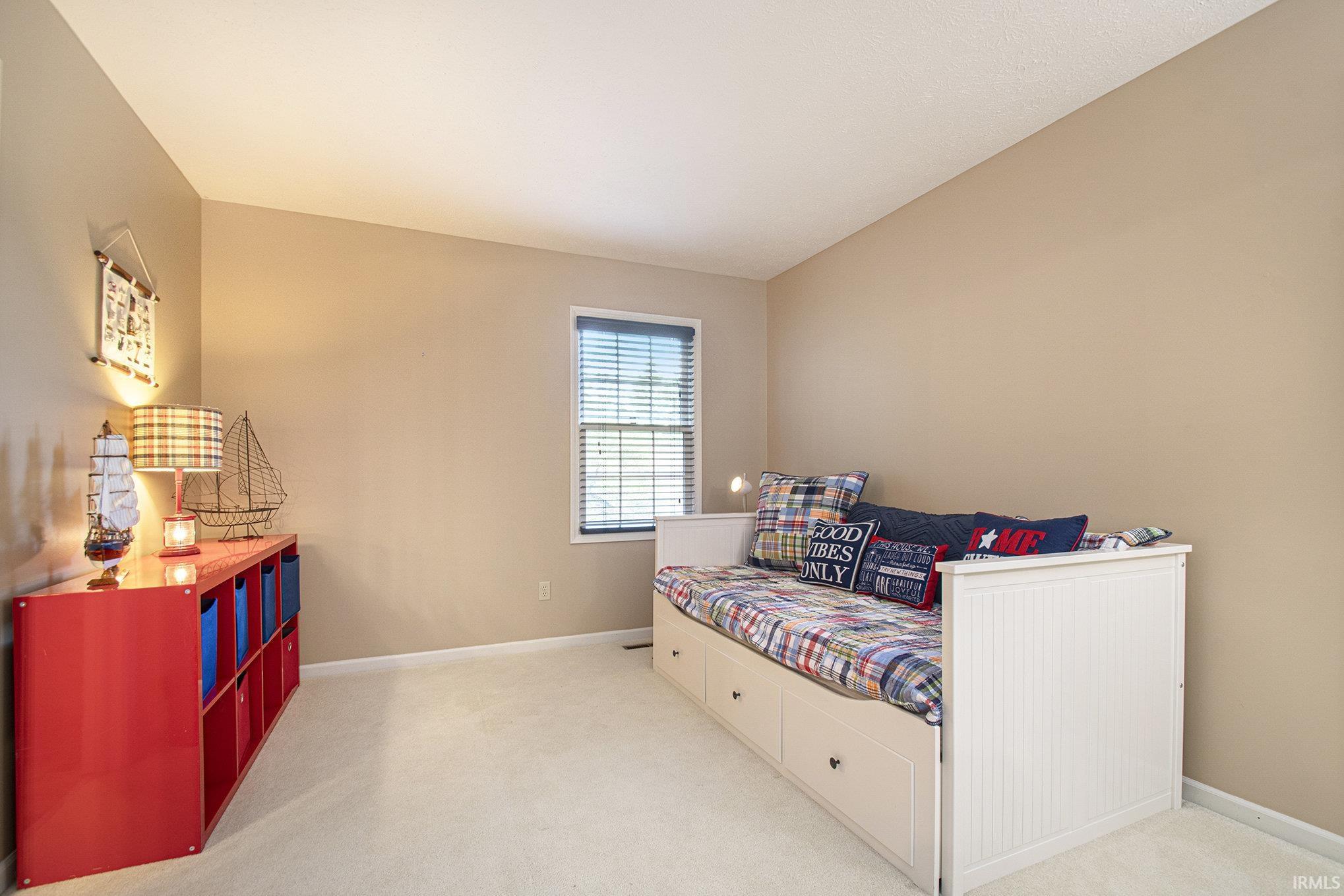 Granger, Indiana 46530, United States, 3 Bedrooms Bedrooms, ,3 BathroomsBathrooms,Residential,Active,197481